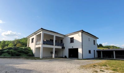 /international/fr/montcuq-midi-pyrenees-310107817323/