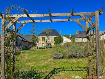 /international/fr/la-croisille-sur-briance-limousin-310101155568/