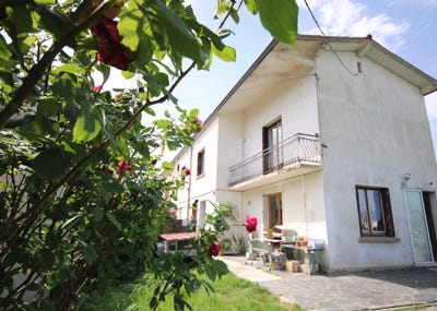 /international/fr/laroque-d-olmes-midi-pyrenees-310107980025/