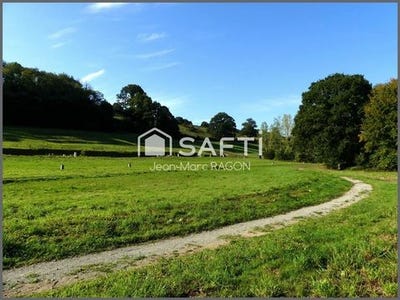 /international/fr/montreuil-sous-perouse-brittany-310107707813/