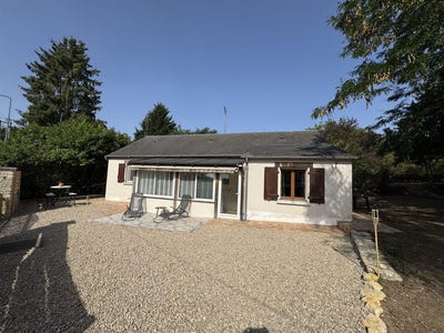 /international/fr/la-celle-conde-centre-val-de-loire-310105378827/