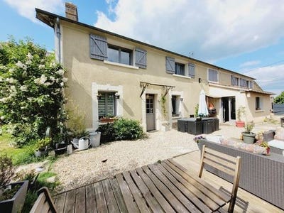 /international/fr/pacy-sur-eure-upper-normandy-310099285264/?lang=it