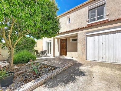 /international/fr/capestang-languedoc-roussillon-310108183776/