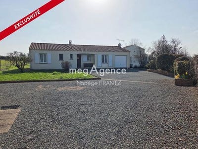 /international/fr/antezant-la-chapelle-charente-310106359165/