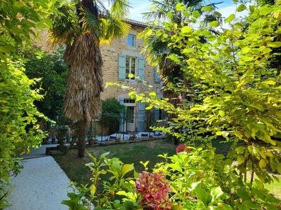 /international/fr/nontron-aquitaine-120094740451/?lang=zh-tw