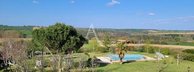 /international/fr/l-isle-jourdain-charente-310104462877/