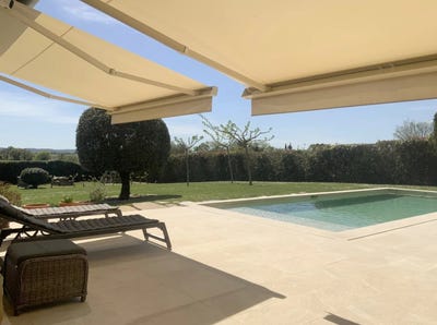 /international/fr/uzes-aquitaine-310109245684/?lang=th