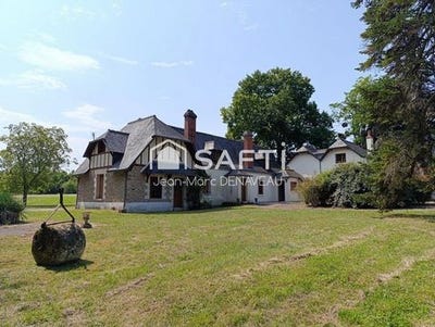 /international/fr/cinq-mars-la-pile-centre-val-de-loire-310101390331/?lang=zh-cn