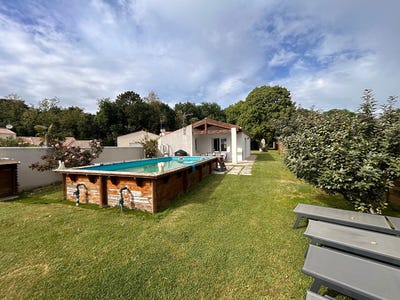 /international/fr/saint-palais-sur-mer-charente-310110075237/