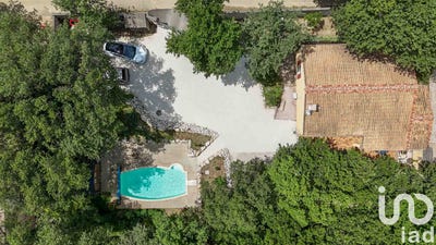 /international/fr/rochefort-du-gard-languedoc-roussillon-310100910783/?lang=zh-tw
