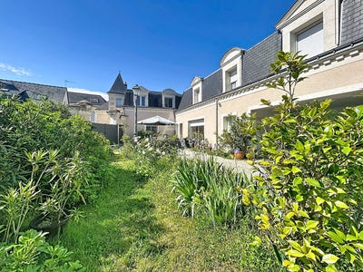 /international/fr/seiches-sur-le-loir-pays-de-la-loire-310109124439/