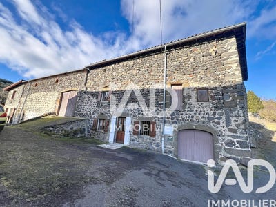 /international/fr/polignac-charente-310105207839/