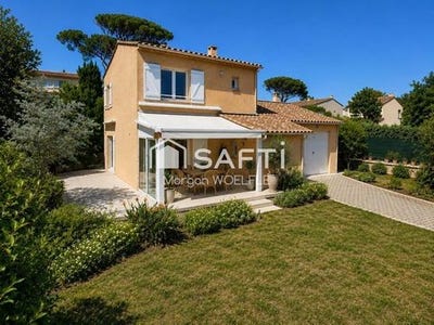 /international/fr/frejus-provence-alpes-cote-d-azur-310108649235/