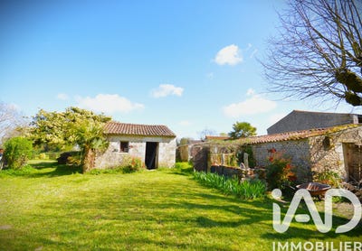 /international/fr/corme-ecluse-charente-310106857684/