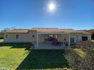 /international/fr/carsac-aillac-aquitaine-310107650332/