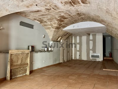 /international/fr/uzes-aquitaine-310094230482/