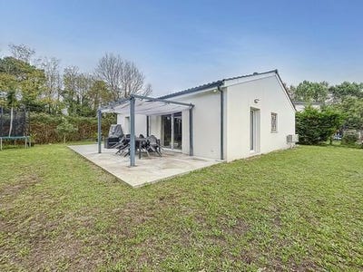 /international/fr/saint-medard-d-eyrans-aquitaine-120096213727/
