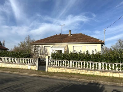 /international/fr/guerigny-centre-val-de-loire-310104234069/