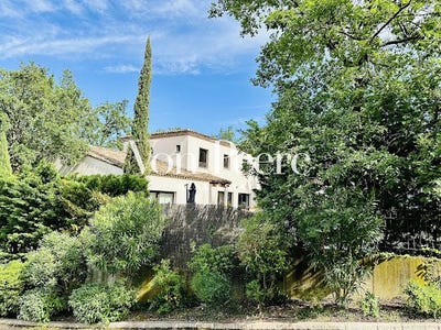 /international/fr/rochefort-du-gard-languedoc-roussillon-310108210049/