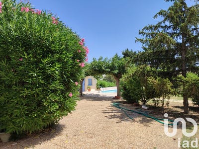 /international/fr/aubignan-provence-alpes-cote-d-azur-310101281420/