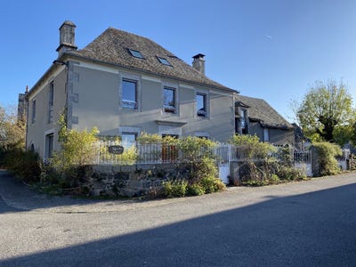 /international/fr/sainte-genevieve-sur-argence-midi-pyrenees-310107558844/