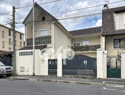 /international/fr/saint-denis-ile-de-france-310108596503/