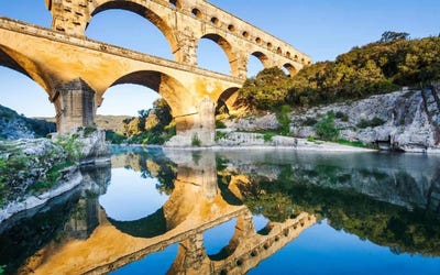 /international/fr/nimes-languedoc-roussillon-120095559371/
