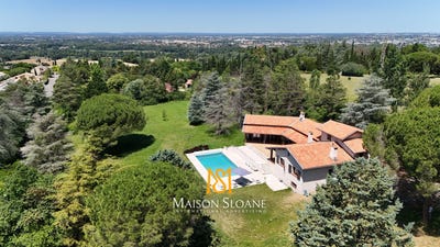 /international/fr/lacroix-falgarde-midi-pyrenees-310109113208/?lang=it