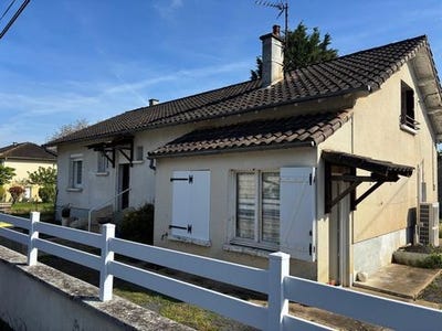 /international/fr/chateau-larcher-charente-310099075106/?lang=zh-cn