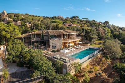 /international/fr/porto-vecchio-corsica-310104299412/