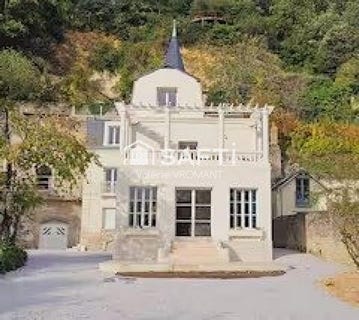 /international/fr/rochecorbon-centre-val-de-loire-120096542165/?lang=zh-tw