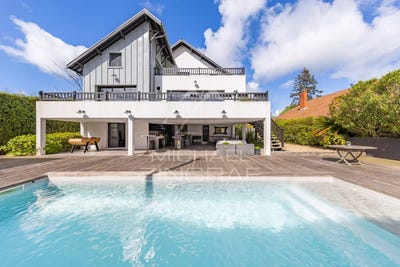 /international/fr/arcachon-aquitaine-310108404004/