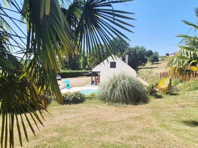 /international/fr/marcillac-saint-quentin-aquitaine-310106781234/