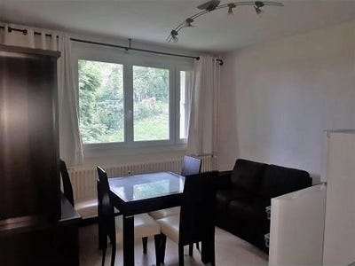/international/fr/saint-etienne-centre-val-de-loire-310107275475/