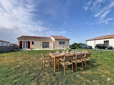 /international/fr/villeneuve-la-comptal-languedoc-roussillon-310107707610/