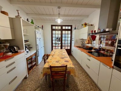 /international/fr/lunel-languedoc-roussillon-310110310213/