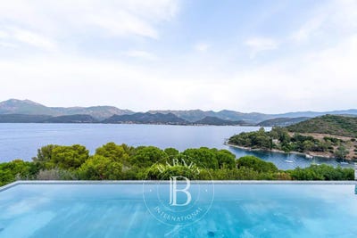 /international/fr/saint-florent-corsica-310102865398/
