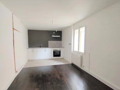 /international/fr/17-avenue-du-general-de-gaulle-realmont-midi-pyrenees-310107647862/