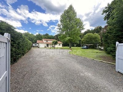 /international/fr/biganos-aquitaine-310100184727/
