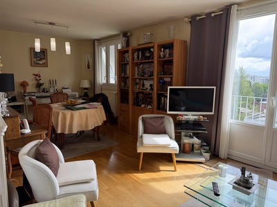 /international/fr/limoges-limousin-310108329136/