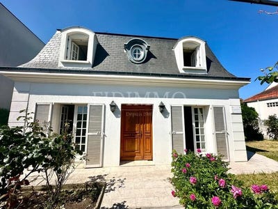 /international/fr/ormesson-sur-marne-ile-de-france-310100112485/