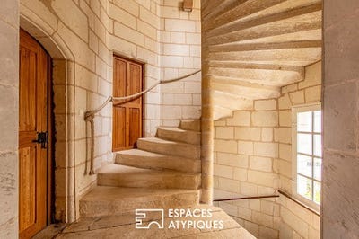 /international/fr/saumur-pays-de-la-loire-310110282391/