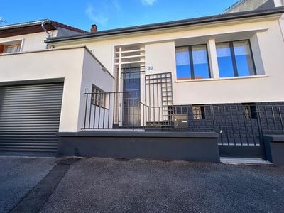 /international/fr/vichy-auvergne-310107863879/