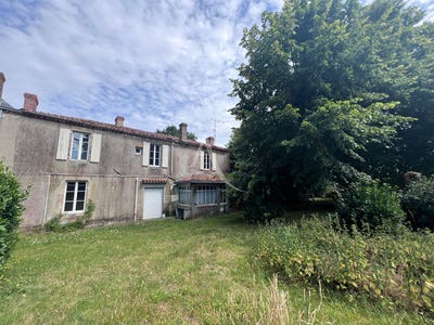 /international/fr/beaulieu-sous-la-roche-pays-de-la-loire-310108861066/