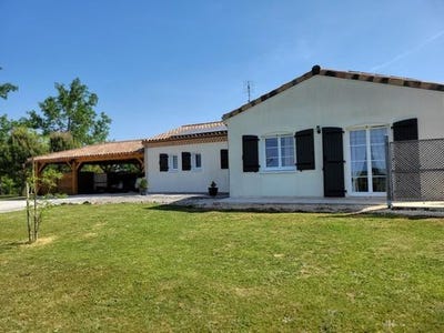 /international/fr/saint-aulaye-puymangou-aquitaine-310119517251/