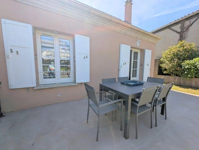 /international/fr/montfort-l-amaury-ile-de-france-310108328794/