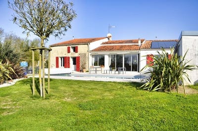 /international/fr/le-gue-d-allere-charente-310106243744/