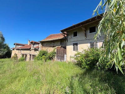 /international/fr/chemin-des-clapys-la-chapelle-du-mont-de-france-burgundy-310108727940/