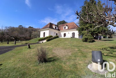 /international/fr/pompignac-aquitaine-310098805029/