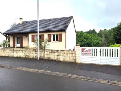 /international/fr/ydes-auvergne-310108619911/